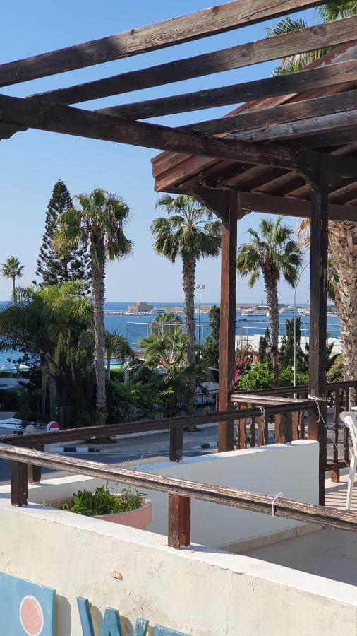 Poseidon'S Limnaria Apartment Paphos Eksteriør bilde